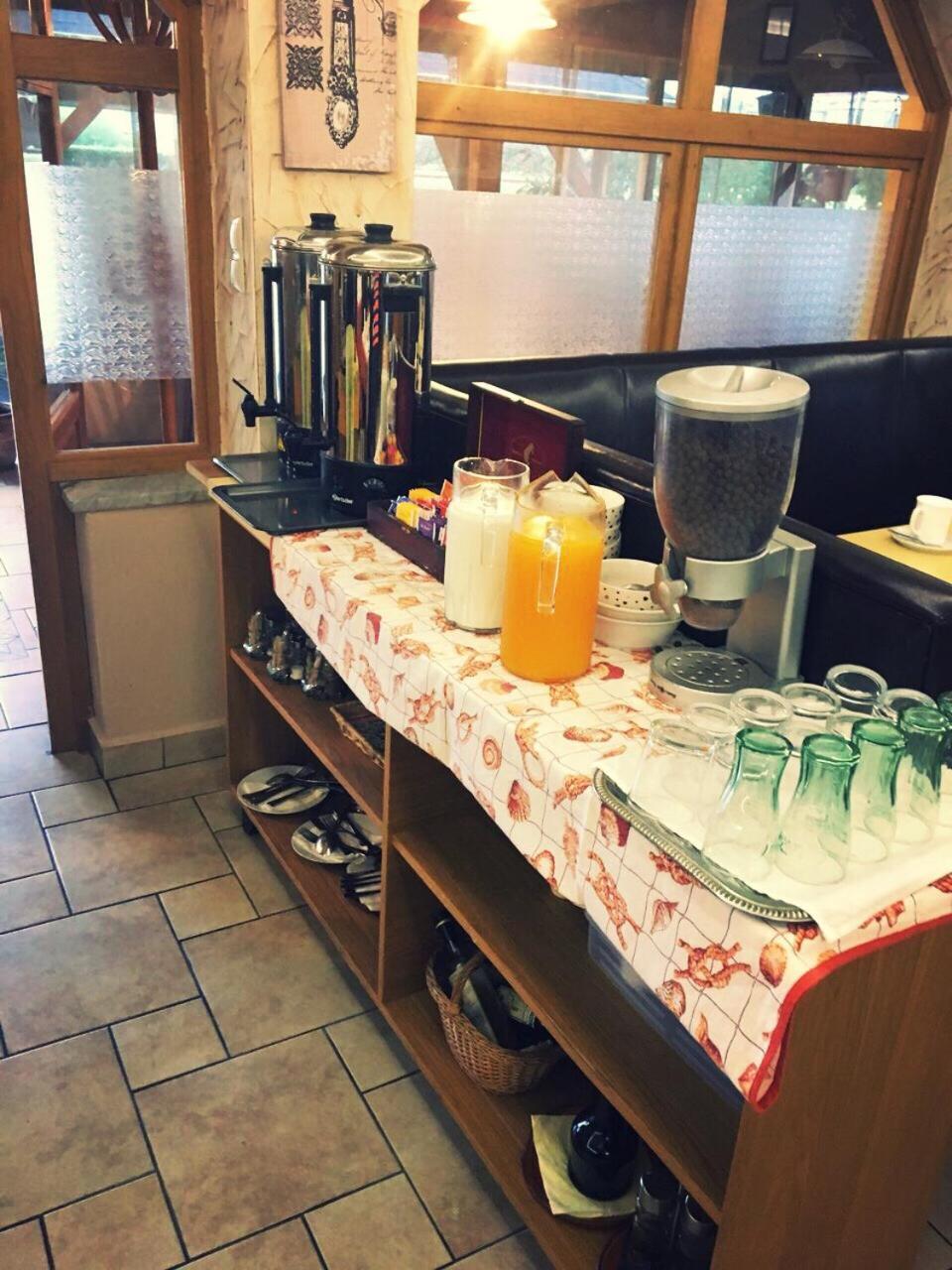 泽塔酒店 伦蒂 外观 照片
